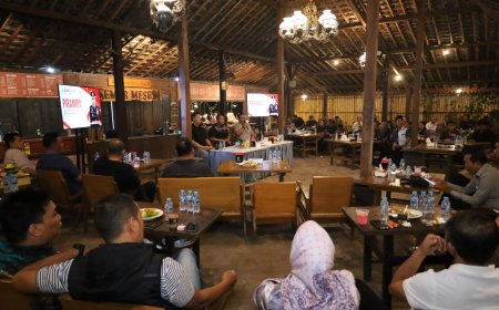 Polres Tulungagung Gelar Piramida Peringati Hari Pers Nasional 2026   