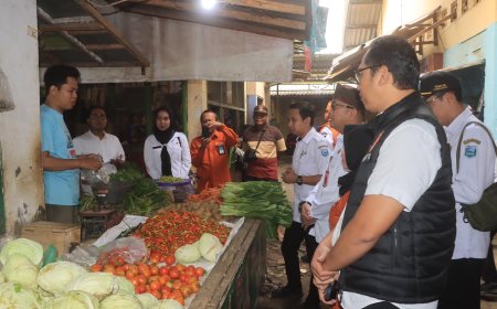 Satgas Saber Polres Probolinggo Jamin Ketersediaan Sembako hingga BBM