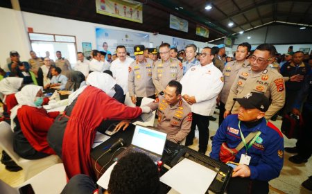Saat Baksos HUT ke-53 KSPSI, Kapolri Sempatkan Donor Darah