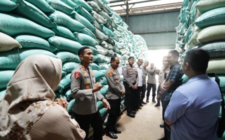 Kapolres Ponorogo Pastikan Keamanan dan Ketersediaan Pangan di Gudang Perum Bulog Cukup