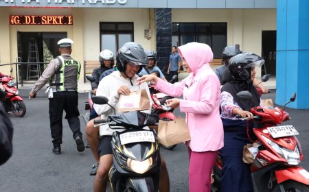Polres Tulungagung Hadir di Tengah Masyarakat Saat Ramadan