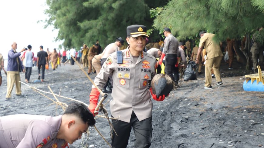 Polresta Banyuwangi Wujudkan Wisata Aman dan Resik Lewat Gerakan Banyuwangi Asri