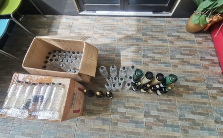 Polisi Surabaya Amankan Ratusan Liter Minuman Keras