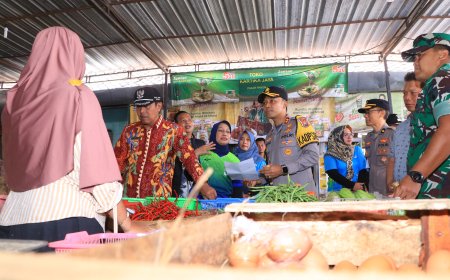 Sidak Pasar, Polres Ngawi Pastikan Harga Tetap Terkendali
