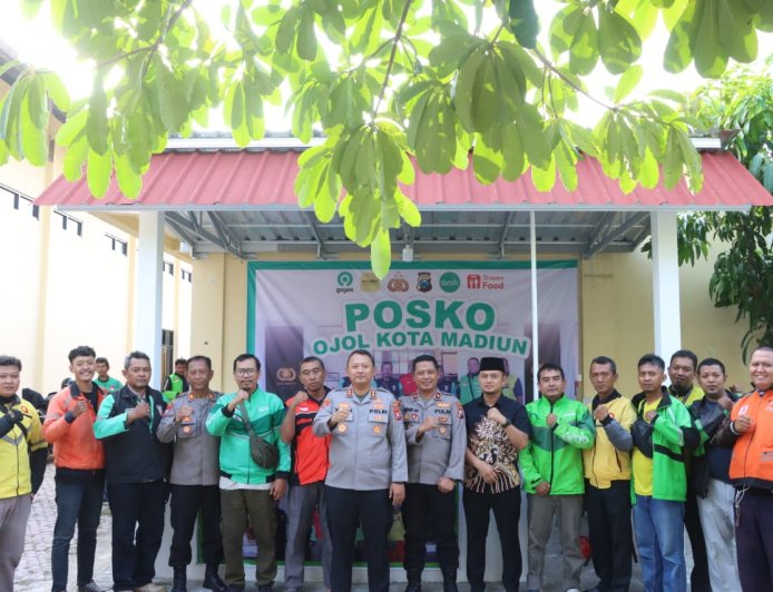 Perkuat Sinergitas, Polres Madiun Kota Resmikan Posko Ojol Kamtibmas   
