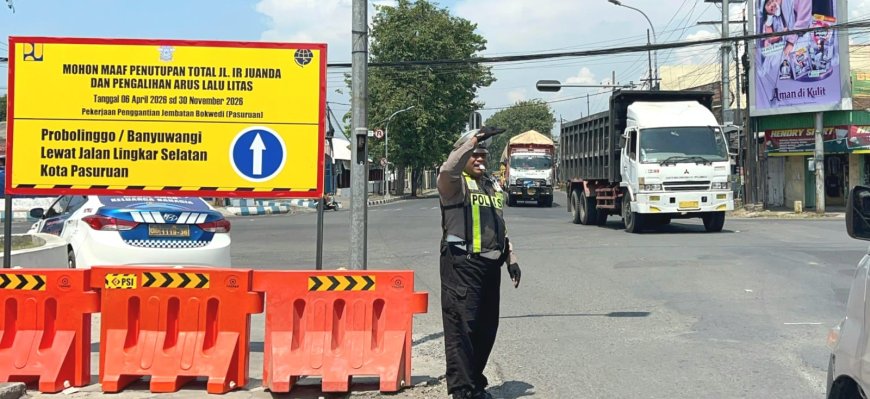 Polres Pasuruan Kota Rekayasa Lalin Dampak Pembongkaran Jembatan Bok Wedi