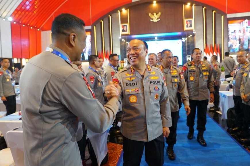 Wakapolri Minta Brimob Tingkatkan Profesionalisme dan Kesiapan