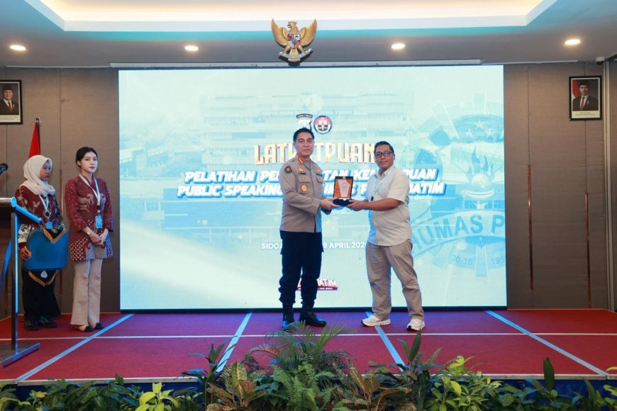 Public Speaking Jadi Senjata Humas Hadapi Arus Informasi Cepat