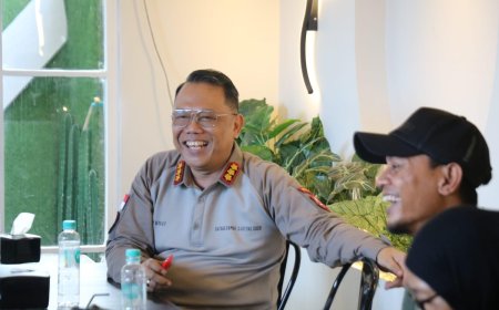Satgas Humas Ops Damai Cartenz-2026 Perkuat Kolaborasi Melalui Silaturahmi Bersama Wartawan di Timika