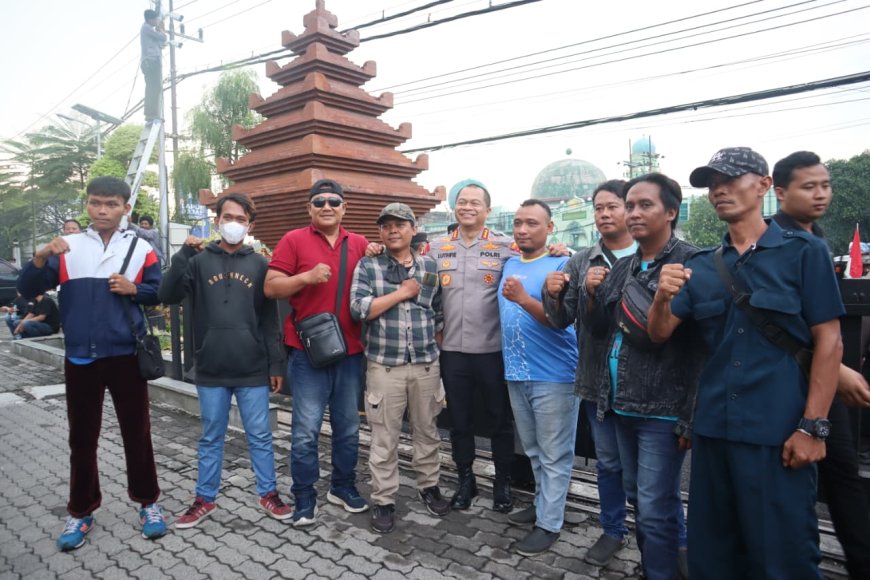 Aksi Damai Buruh Dapat Pujian Kepolisian