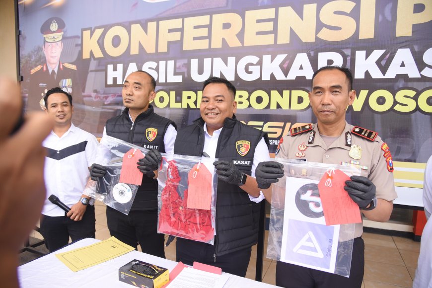 Polisi Bekuk Dua Tersangka Streaming Asusila