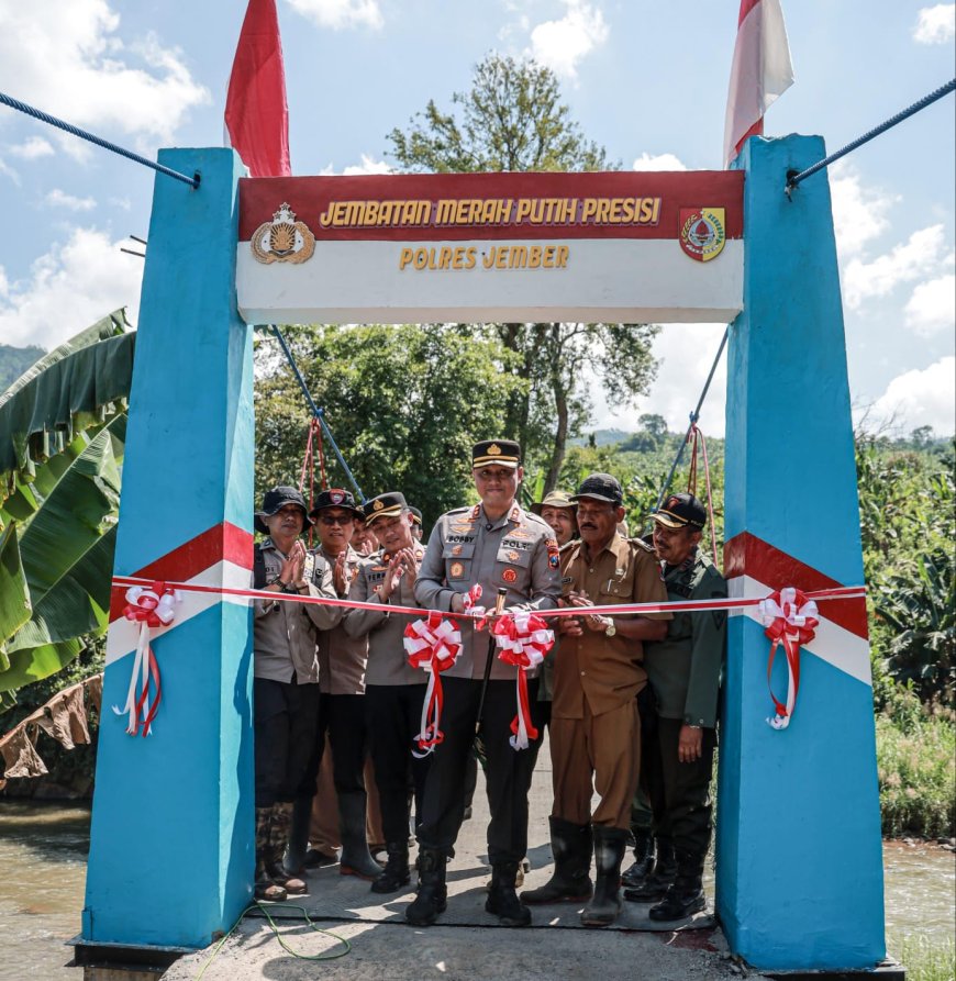 Kapolres Jember Resmikan Jembatan Merah Putih Presisi, Akses Warga di Dua Kecamatan Jadi Lebih Aman   