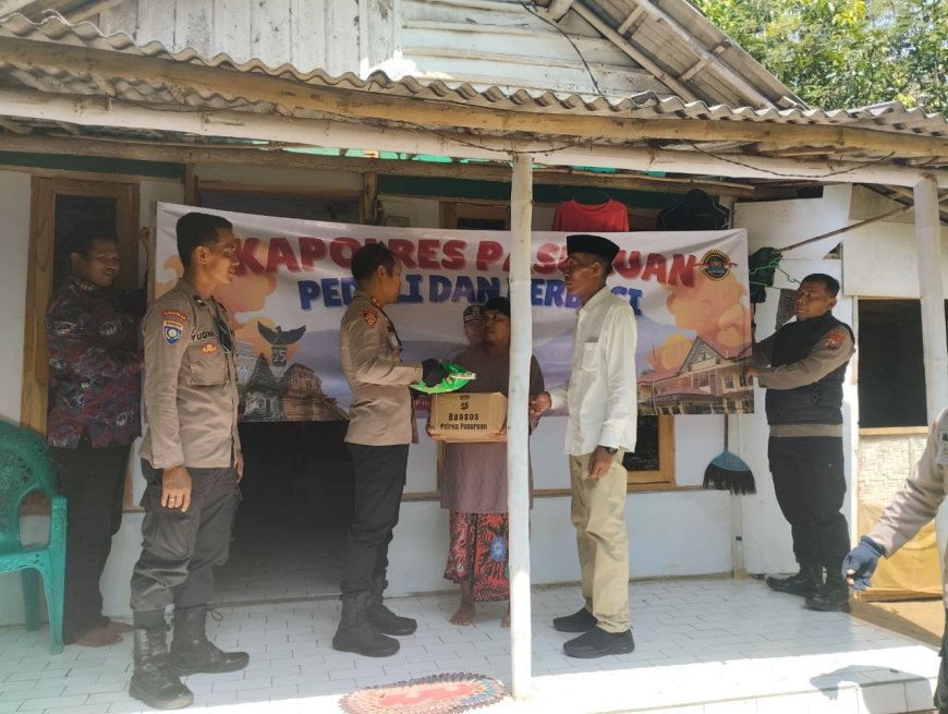 Bansos untuk Warga, Kapolres Pasuruan Blusukan ke Kampung