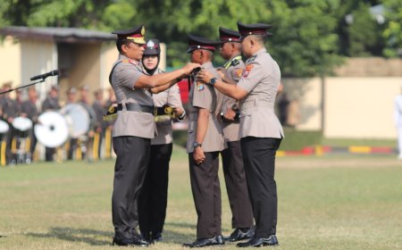 Anak Buruh Tani Jadi Lulusan Terbaik Predikat Cendekia Bintara Kemampuan Brimob di SPN Polda Jatim